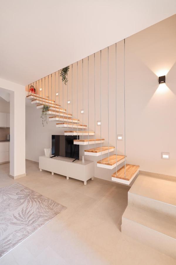 Apartments Mila Свети-Филип-и-Яков Экстерьер фото